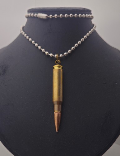 Collana con ciondolo