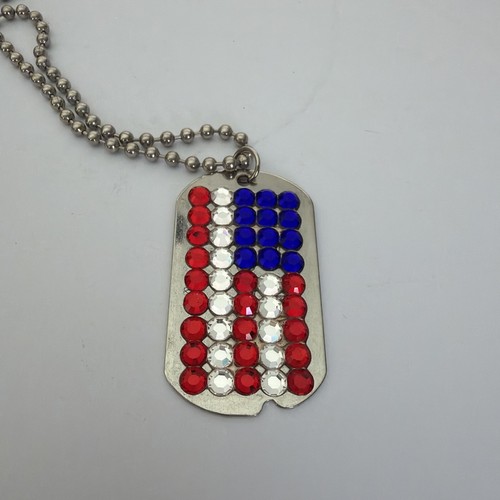 Collana targhetta cane strass